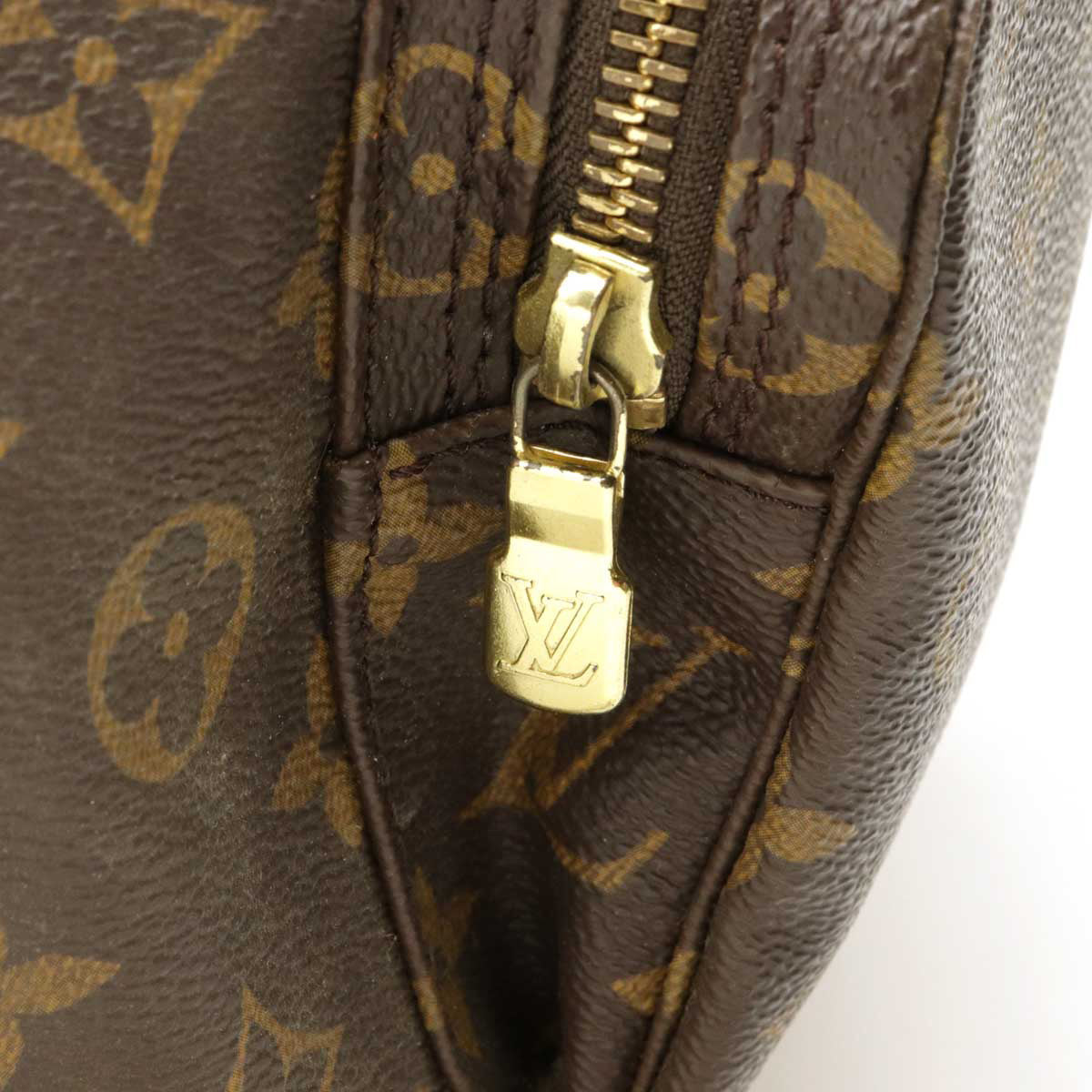 Louis Vuitton Montsouris GM M51135