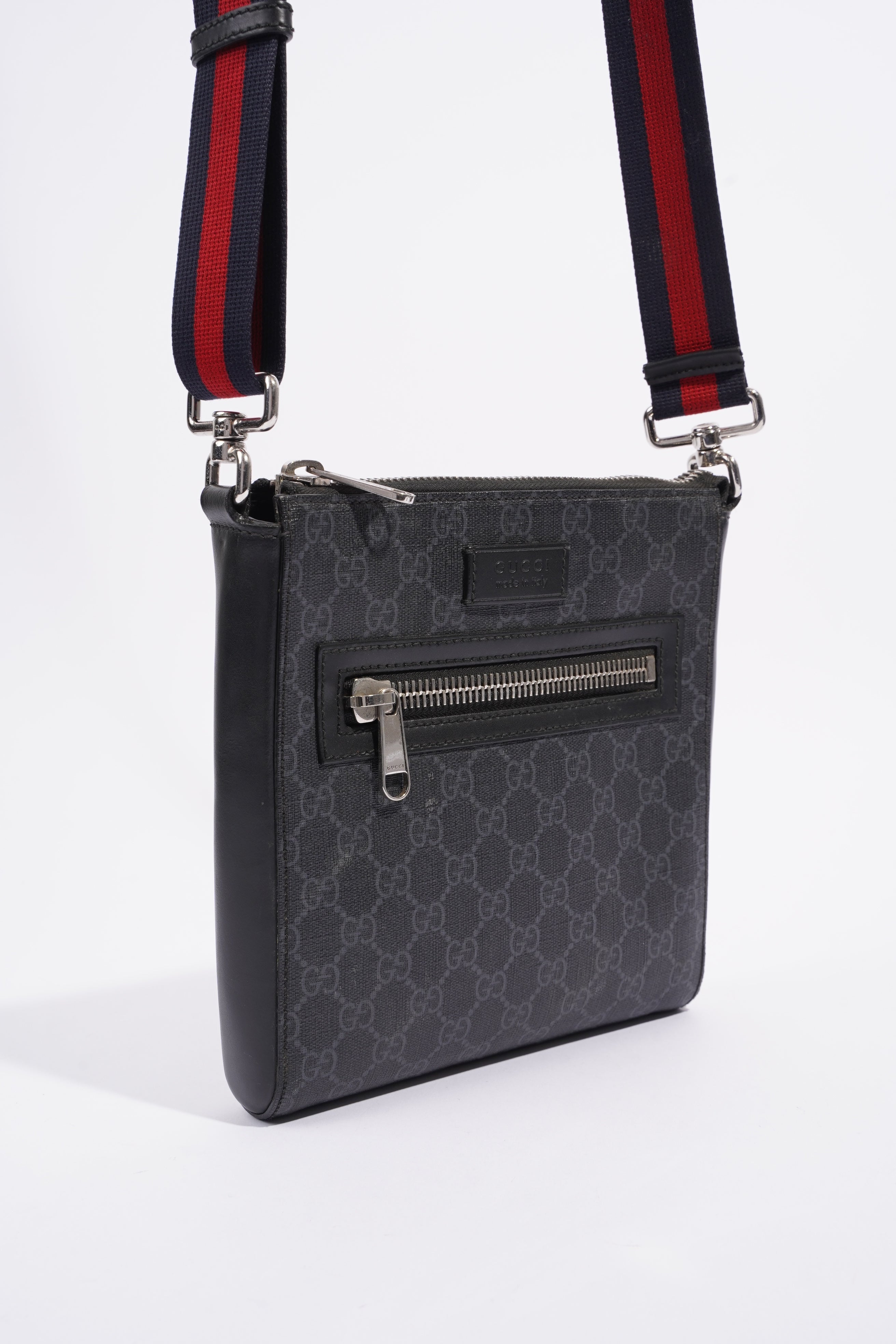 Gucci Small Messenger Black GG Supreme Coated Canvas