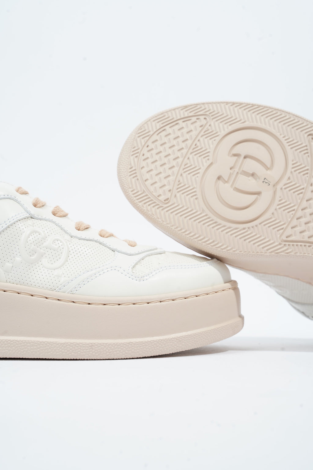 Gucci GG Embossed Sneakers White / Pink Embossed Leather EU 37 UK 4