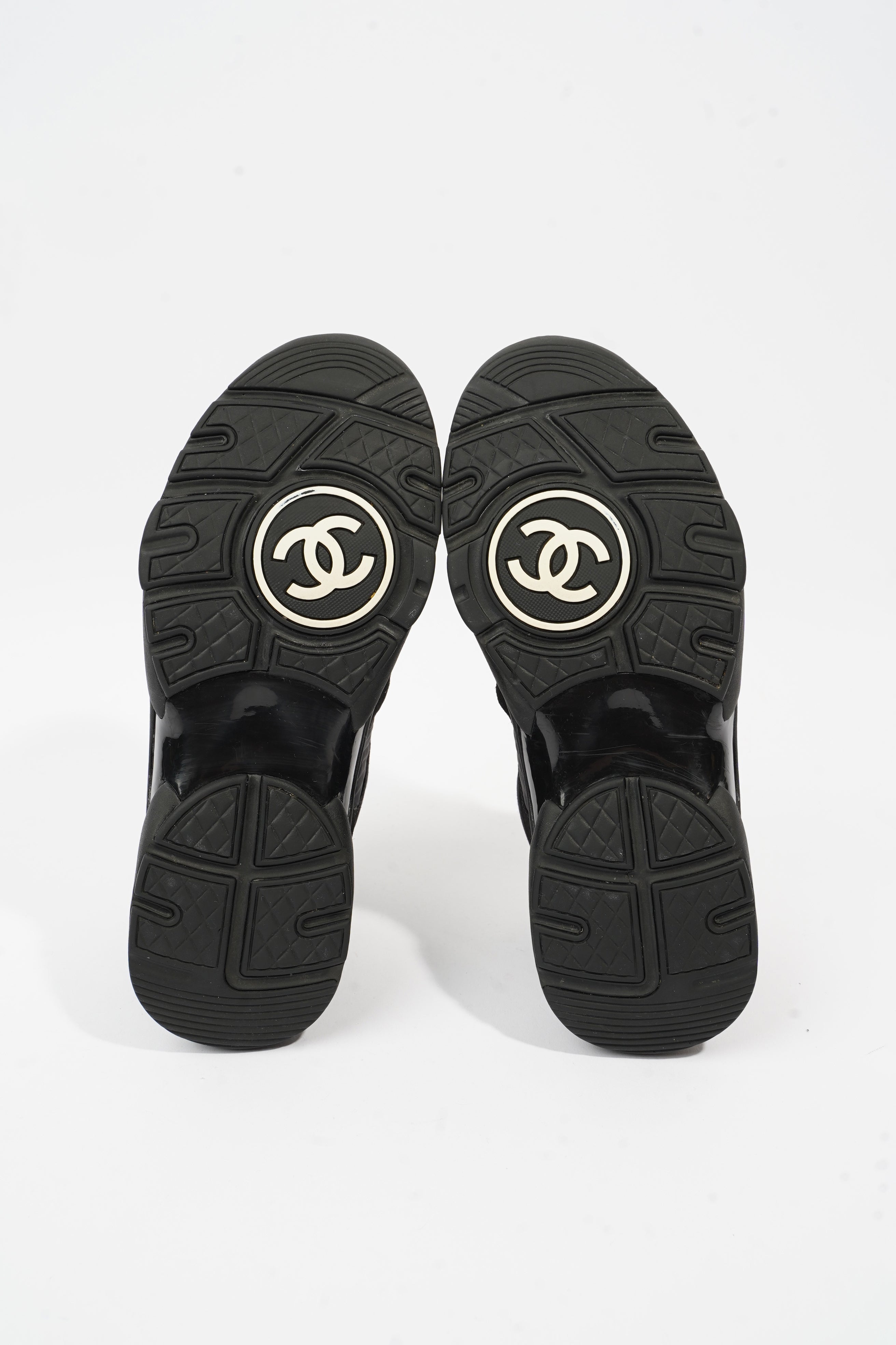 Chanel CC Logo Black Suede EU 37 UK 4