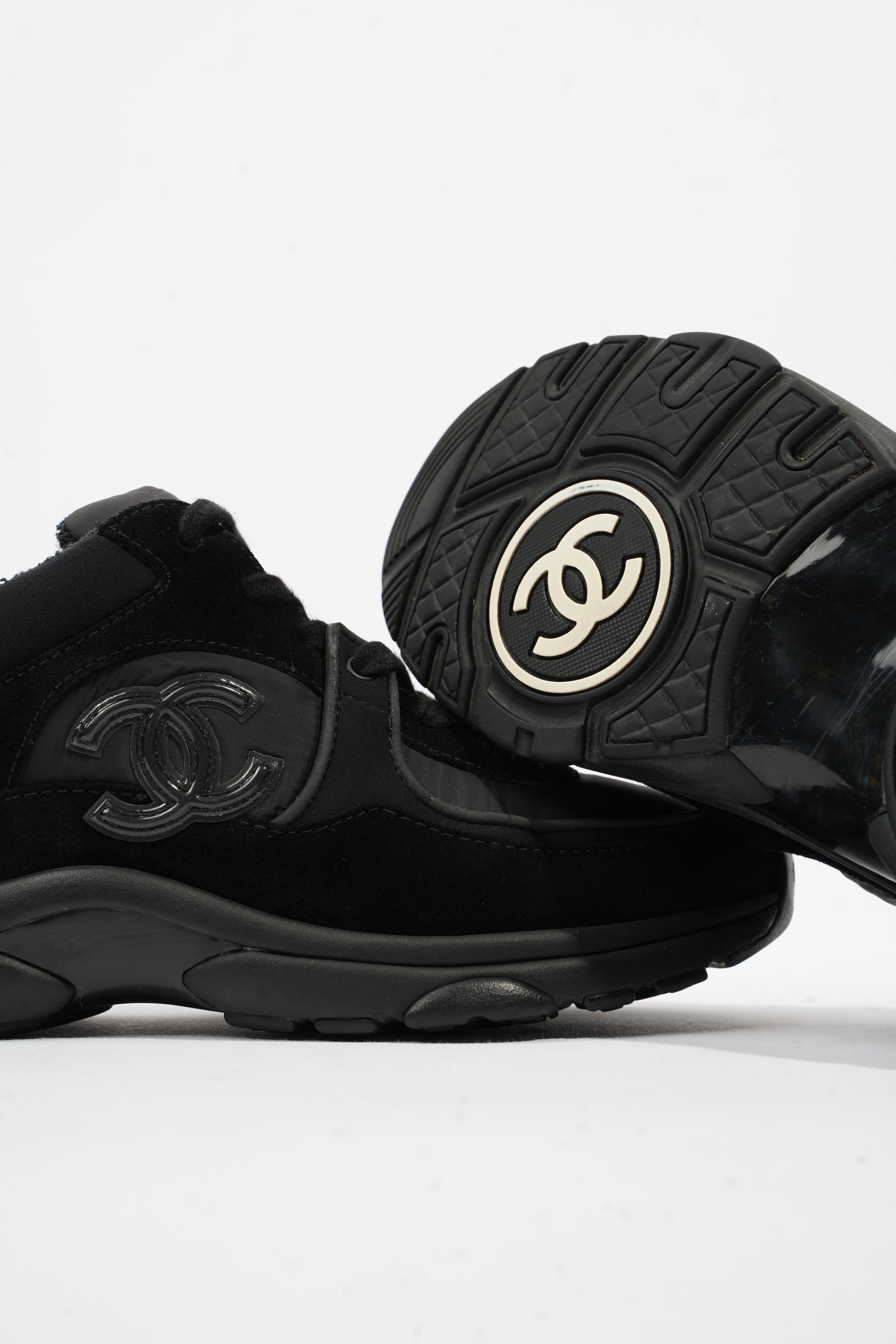 Chanel CC Logo Black Suede EU 37 UK 4