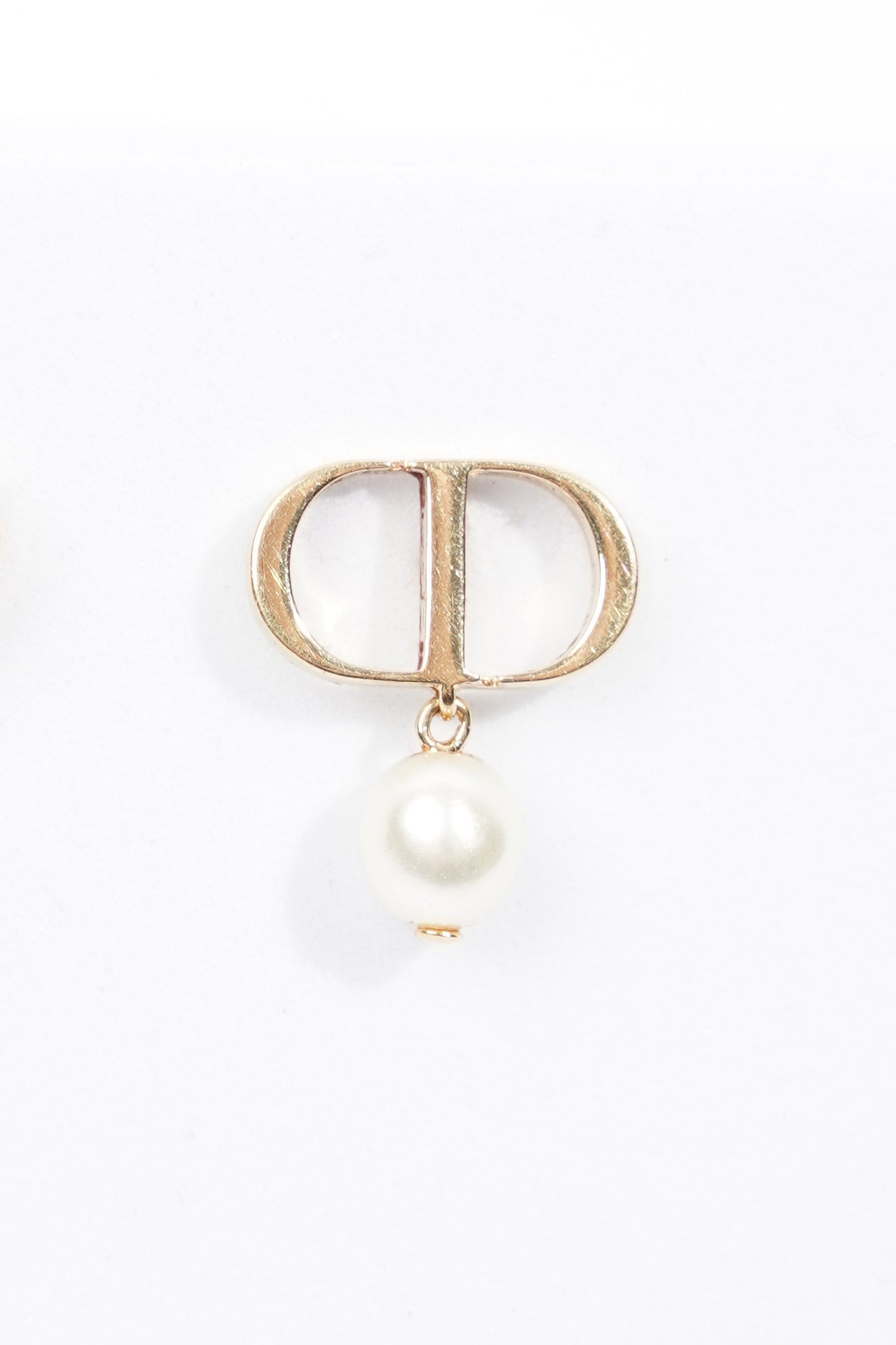 Christian Dior Petit CD Earrings Gold / Pearl Base Metal