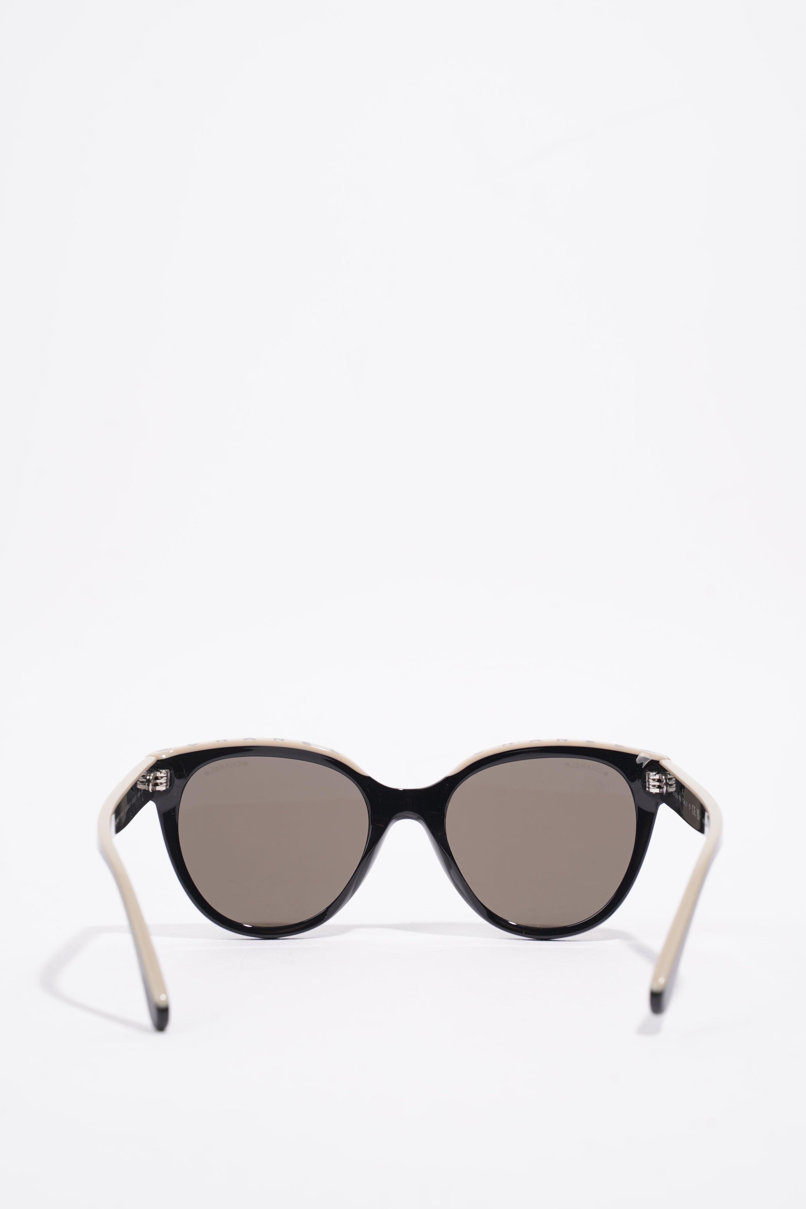 Chanel 5414 Sunglasses Black / Beige Acetate 140mm