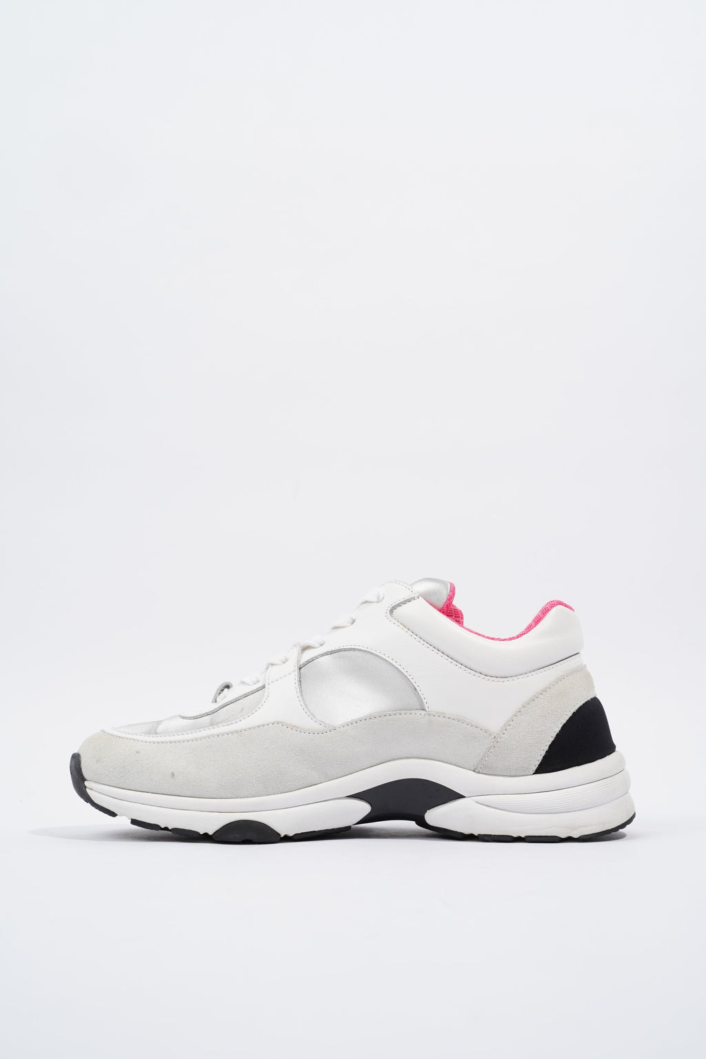 Chanel CC Logo Sneaker White / Silver / Black Suede EU 38.5 UK 5.5
