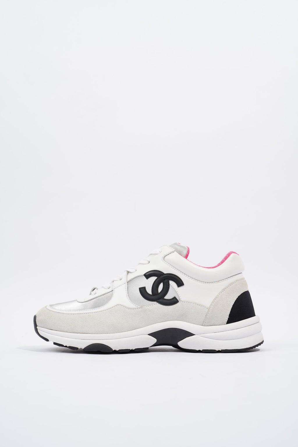Chanel CC Logo Sneaker White / Silver / Black Suede EU 38.5 UK 5.5