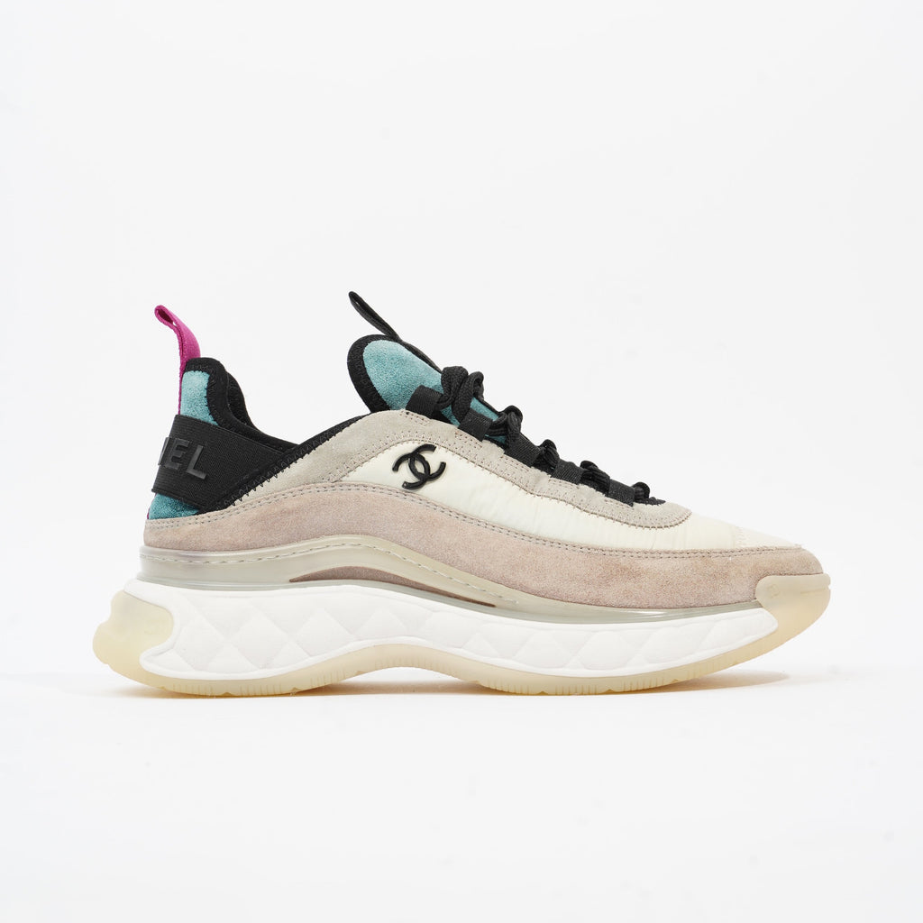 Chanel CC Logo Sneaker White / Beige Suede EU 37 UK 4
