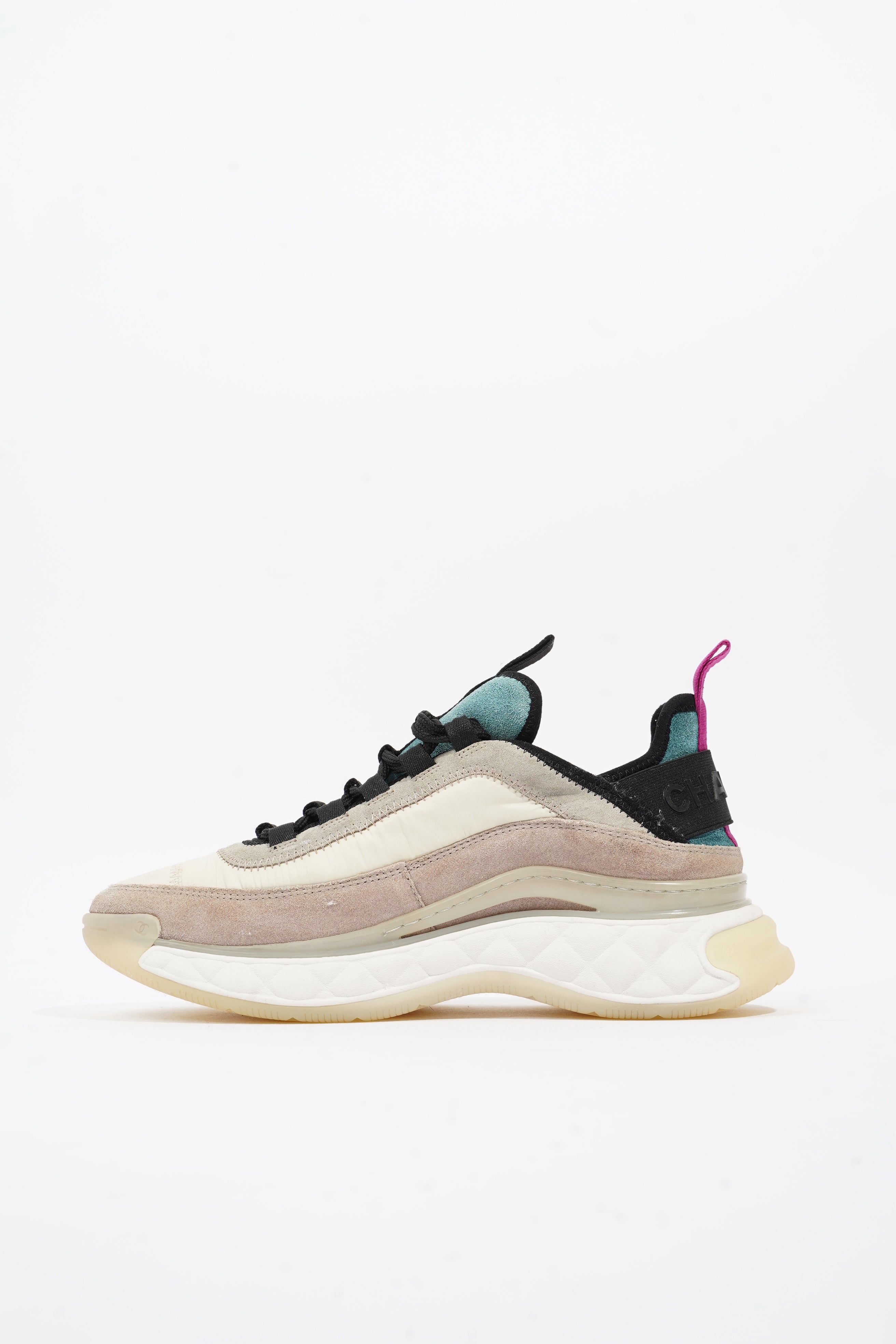 Chanel CC Logo Sneaker White / Beige Suede EU 37 UK 4
