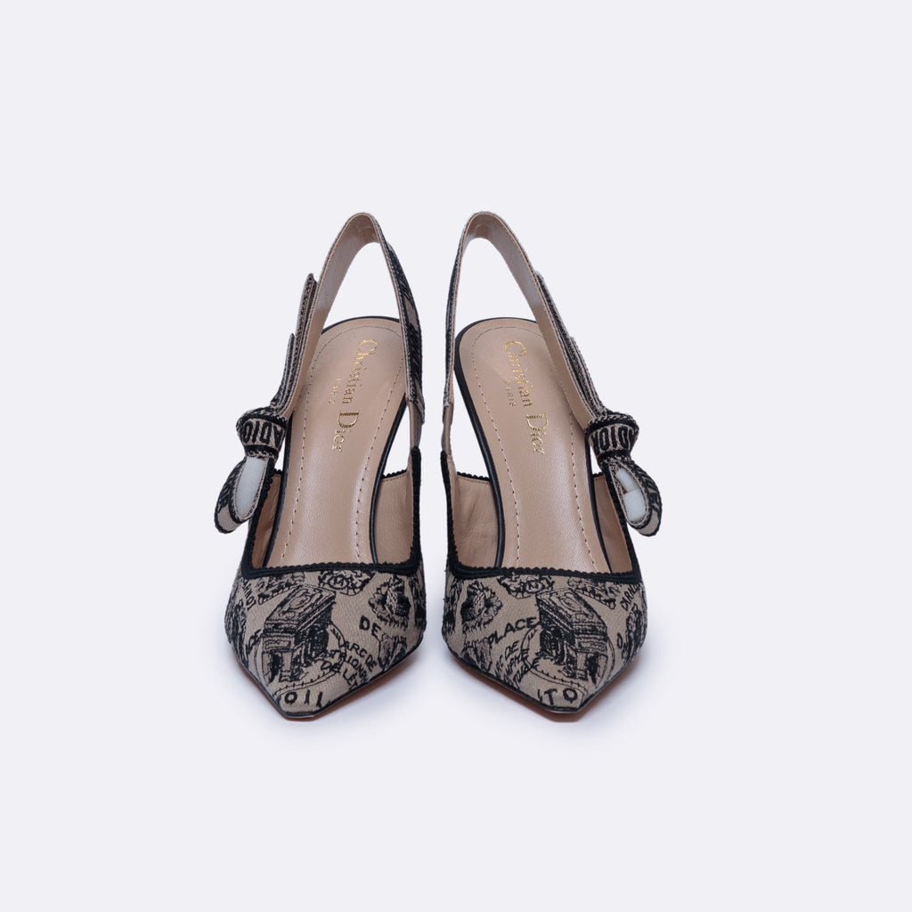 CHRISTIAN DIOR Pumps