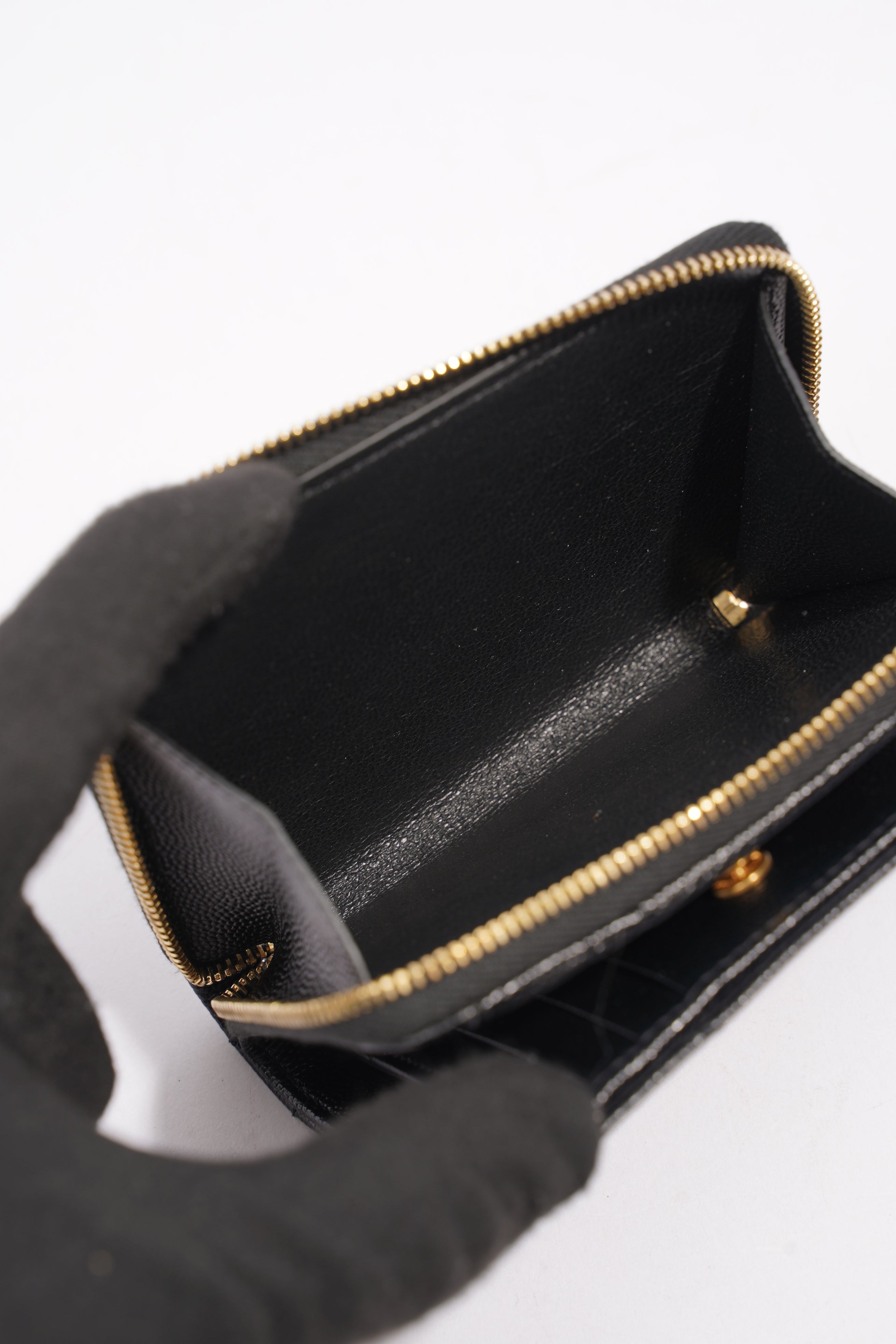 Saint Laurent Brand-Plaque Chevron-Quilted Wallet Black Grained Leather Small