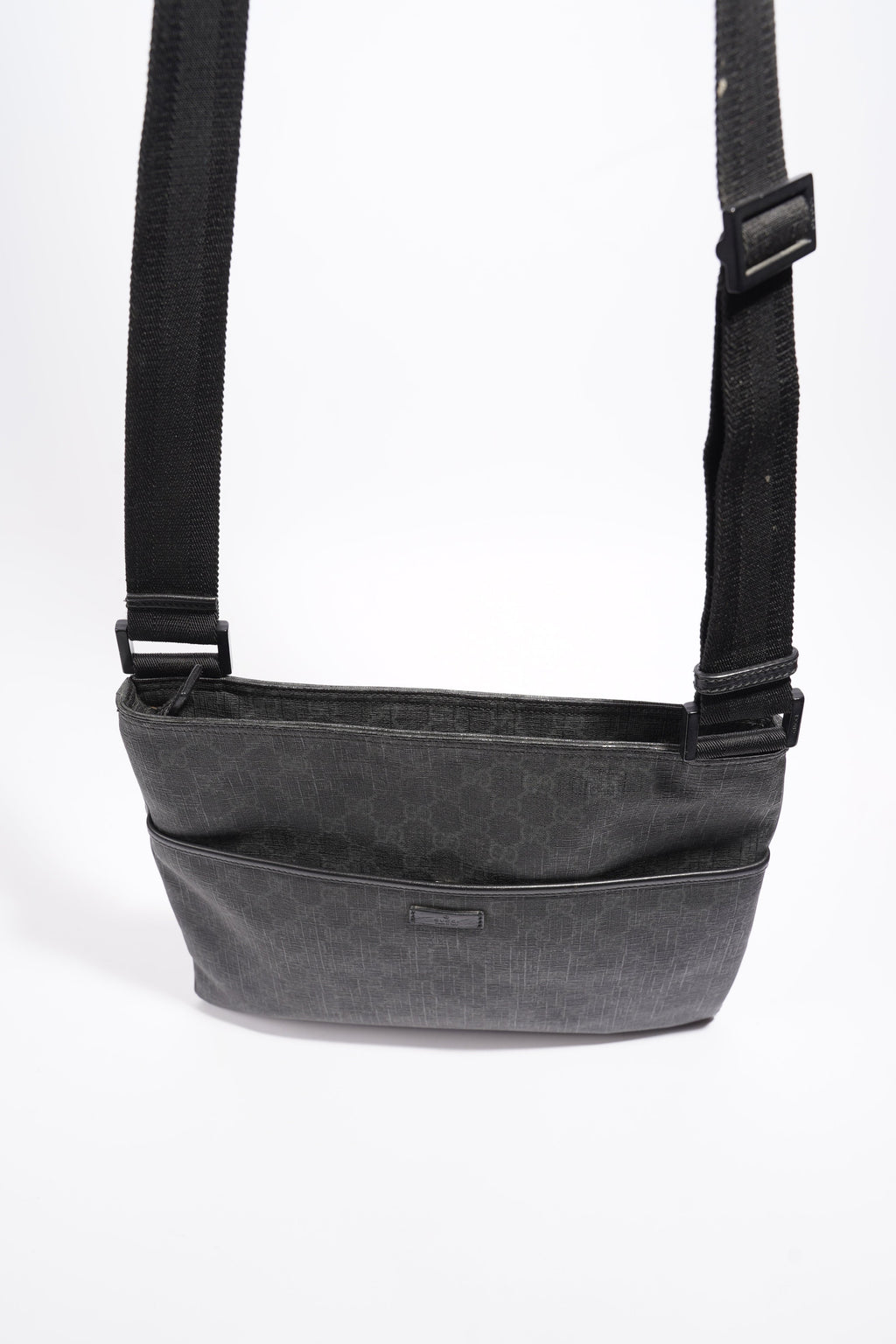 Gucci GG Messenger Bag Black Coated Canvas