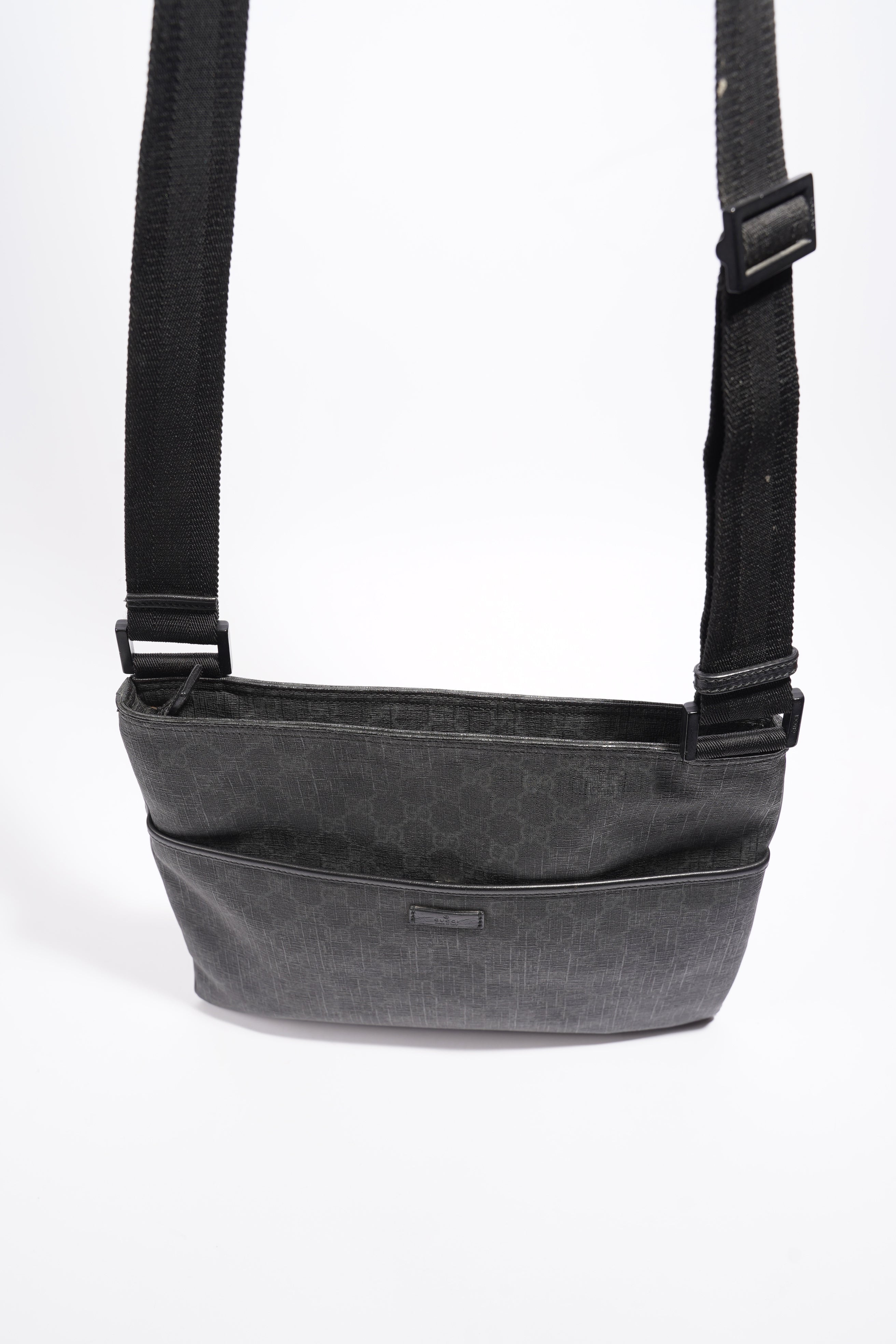 Gucci GG Messenger Bag Black Coated Canvas