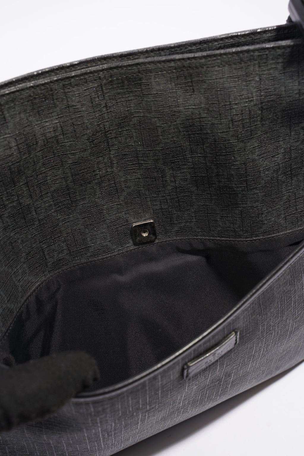 Gucci GG Messenger Bag Black Coated Canvas