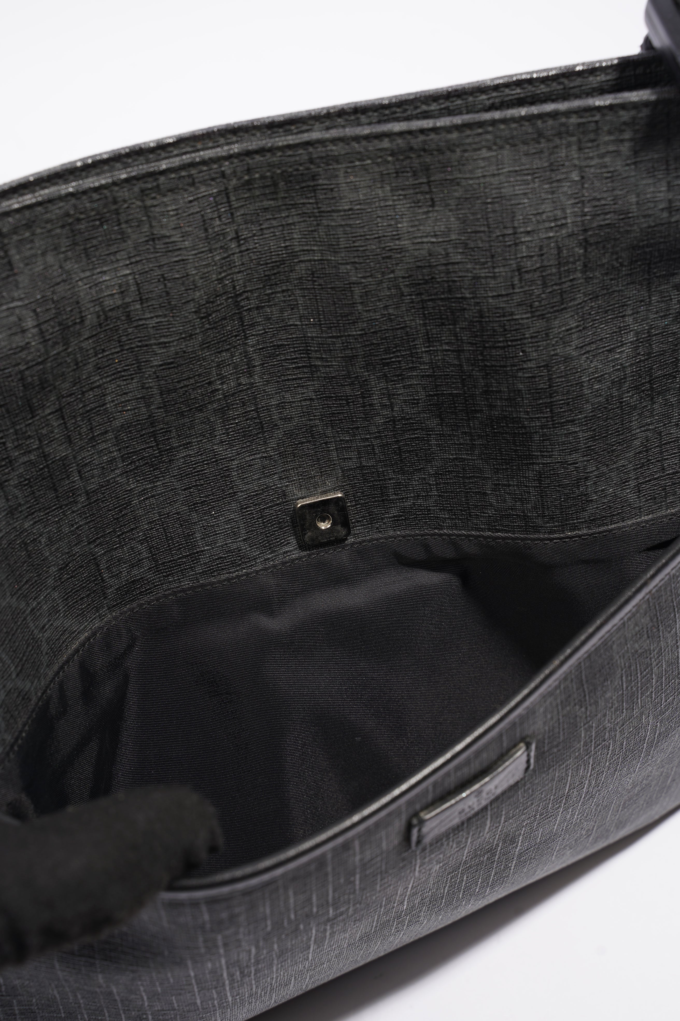Gucci GG Messenger Bag Black Coated Canvas