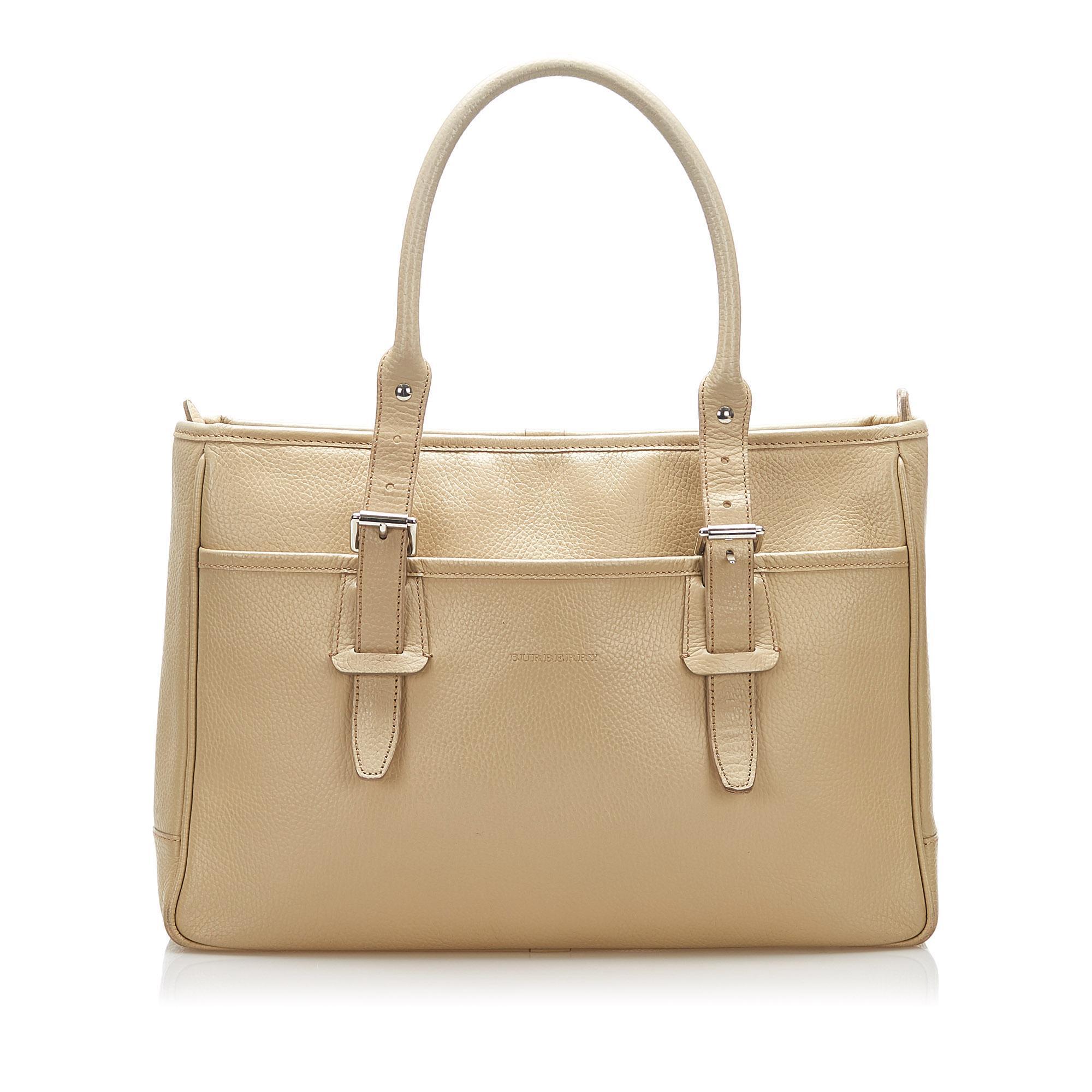 Burberry Leather Tote Bag (SHG-16315)