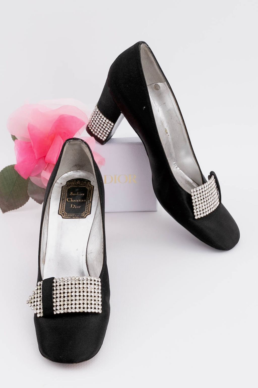 Souliers strassés Christian Dior