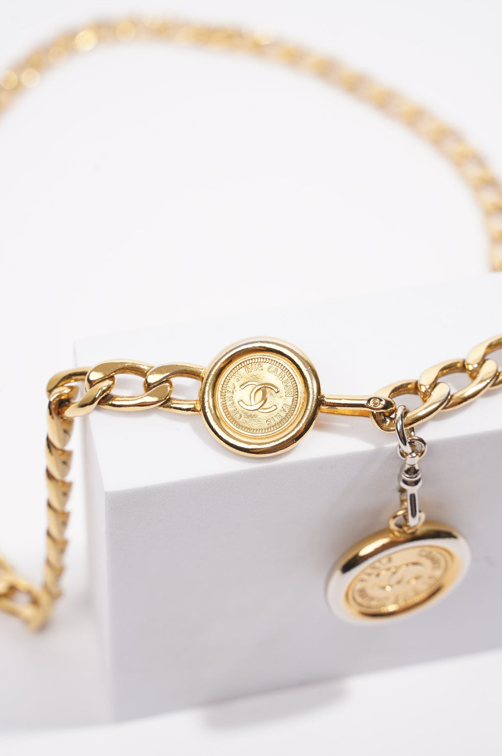 Chanel Vintage Medallion Belt Gold Base Metal