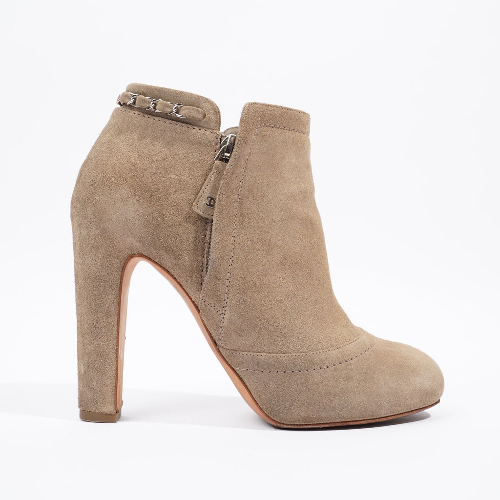 Chanel Ankle Boots Sandy Brown Suede EU 38.5 UK 5.5