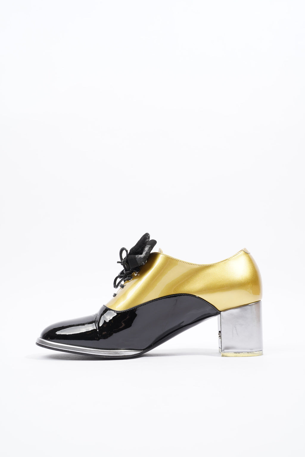 Chanel Oxford Pumps Gold / Black Patent Leather EU 38.5 UK 5.5