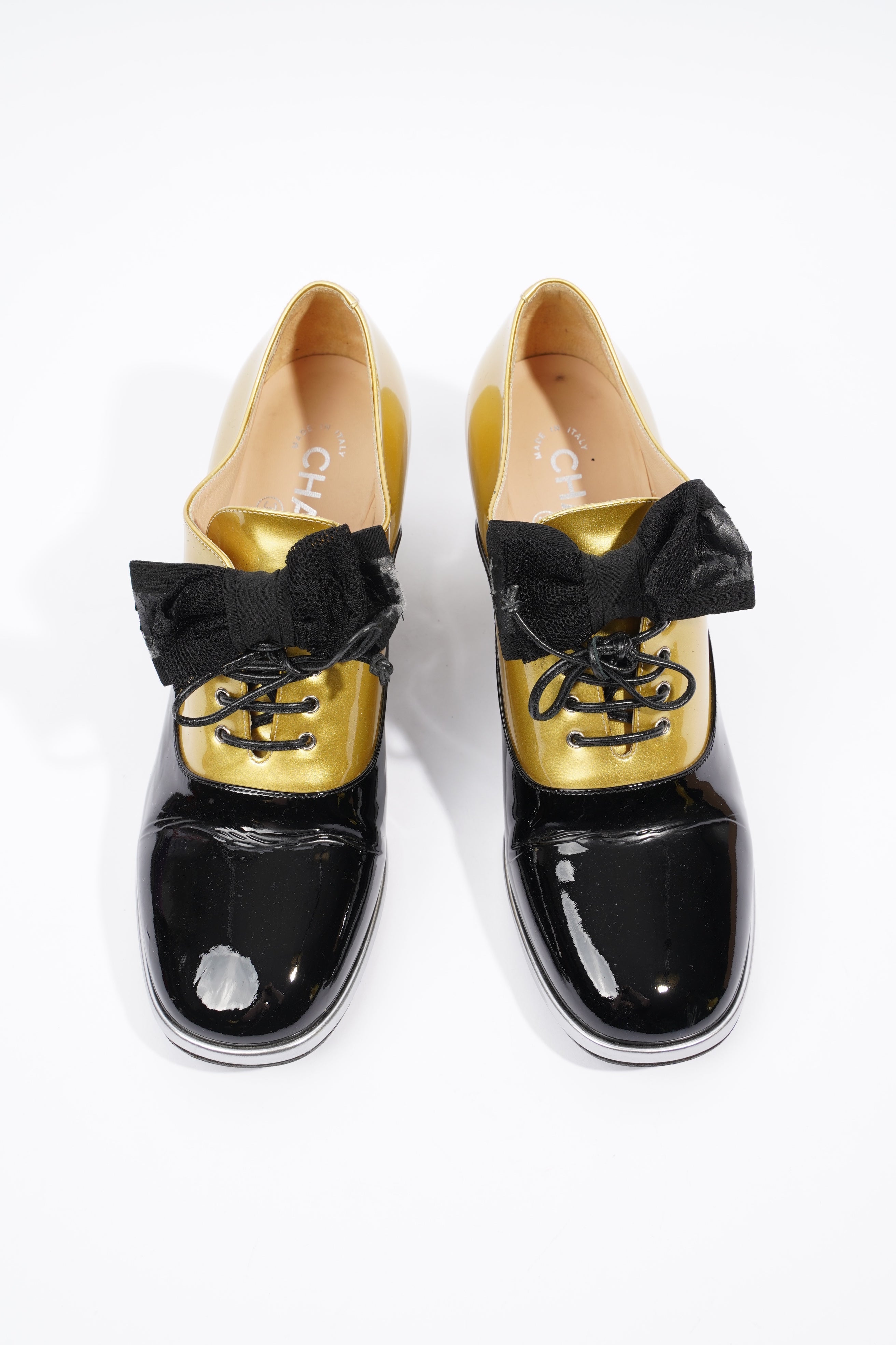 Chanel Oxford Pumps Gold / Black Patent Leather EU 38.5 UK 5.5