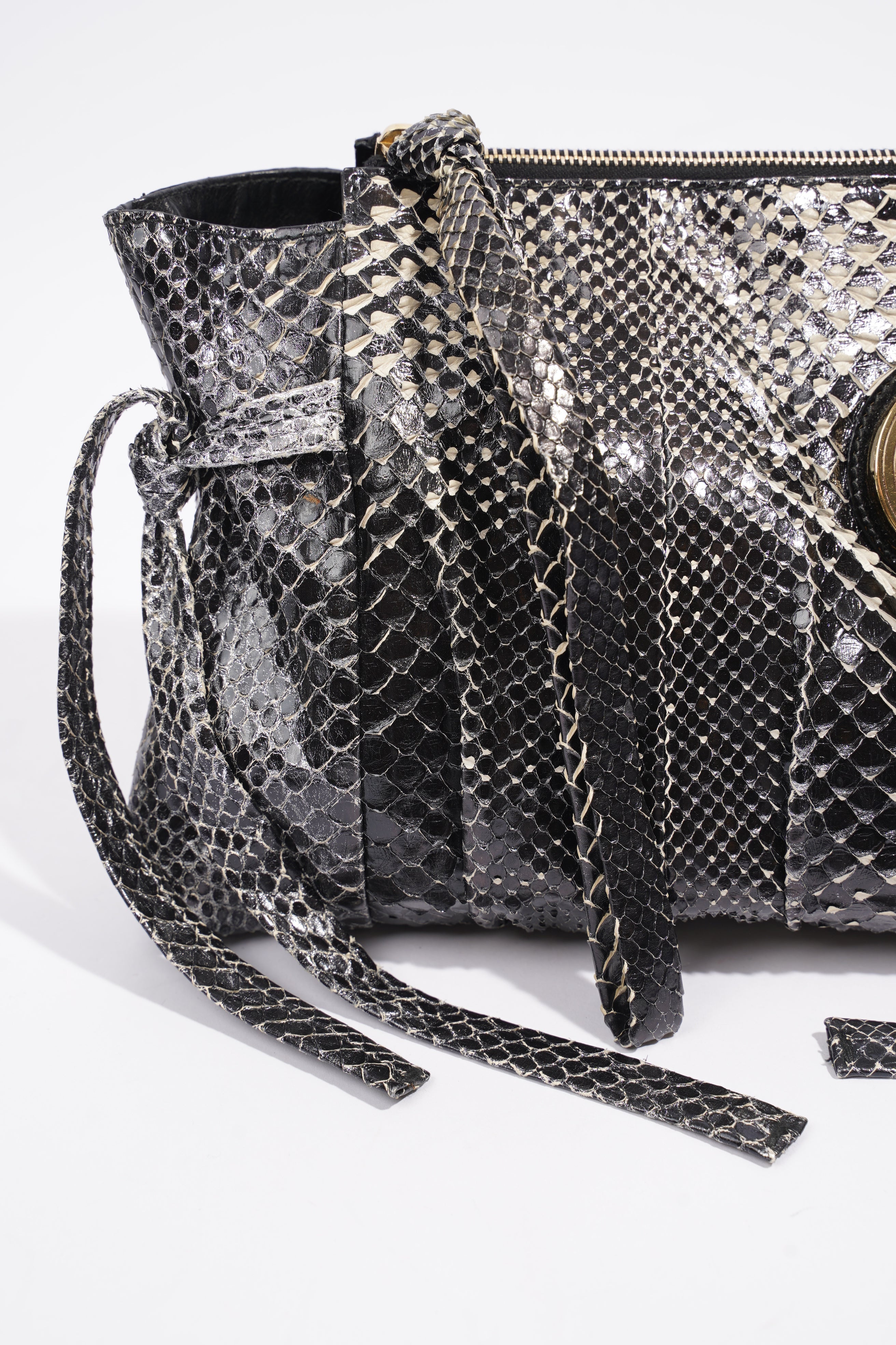 Gucci Hysteria Clutch Bag Black Python