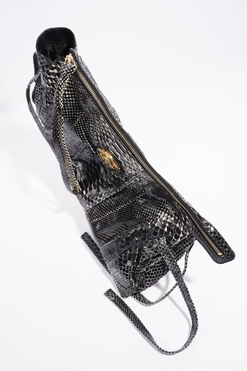 Gucci Hysteria Clutch Bag Black Python