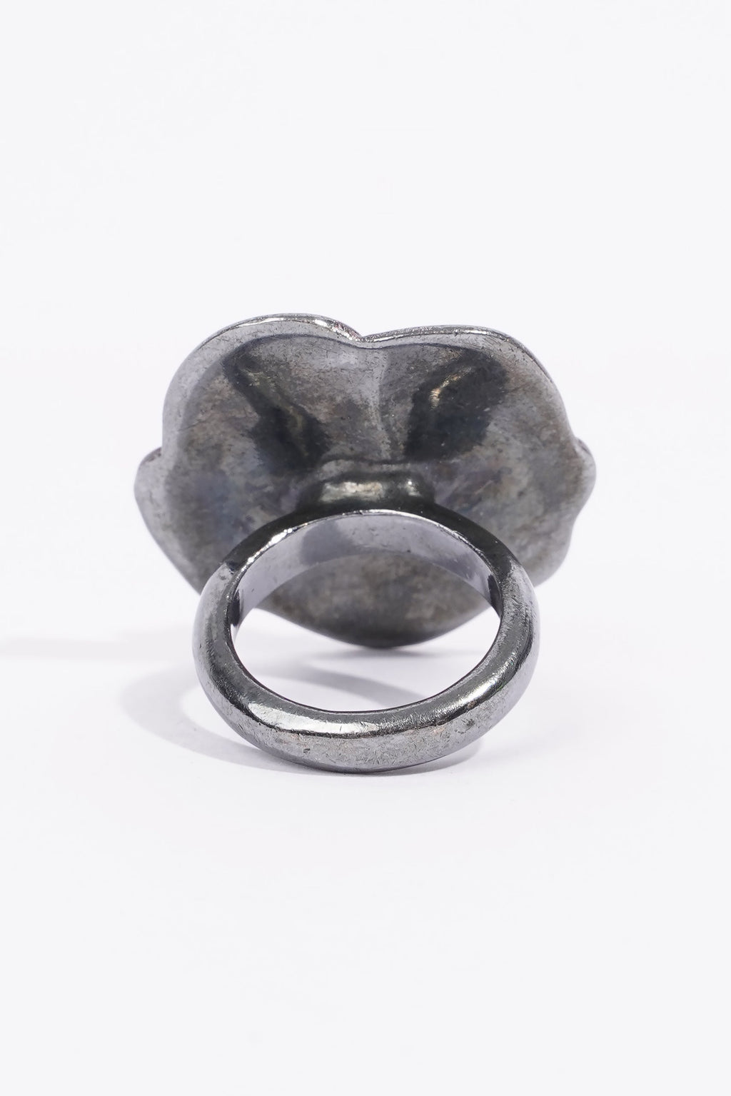 Chanel Rose Ring Purple Base Metal O