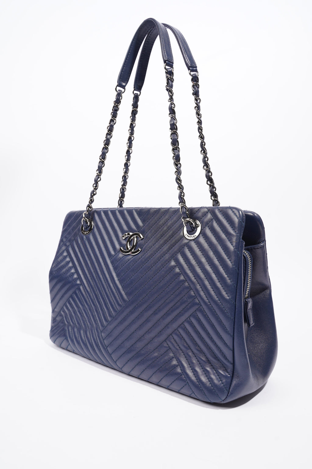 Chanel Chevron Tote Navy Lambskin Leather