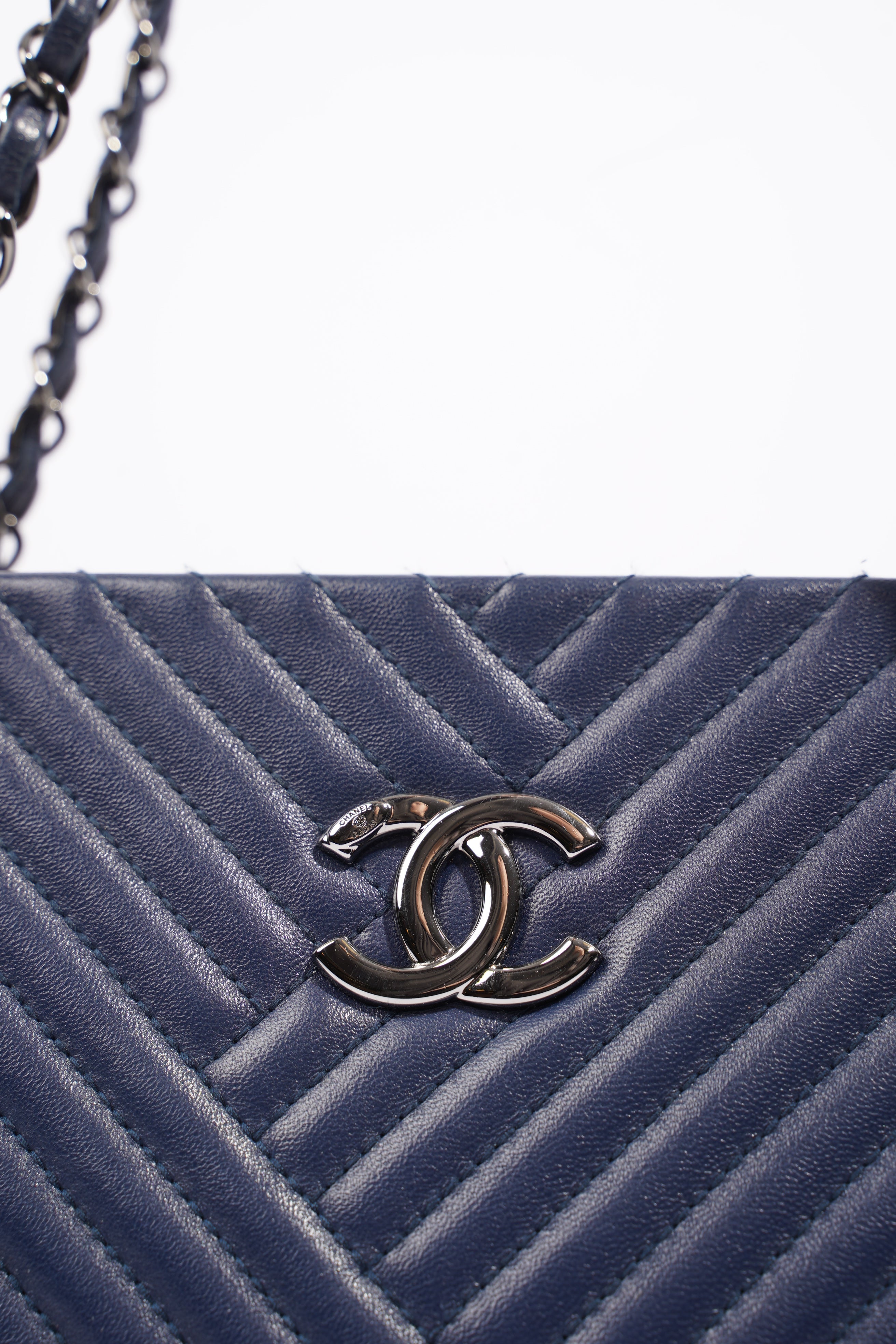 Chanel Chevron Tote Navy Lambskin Leather