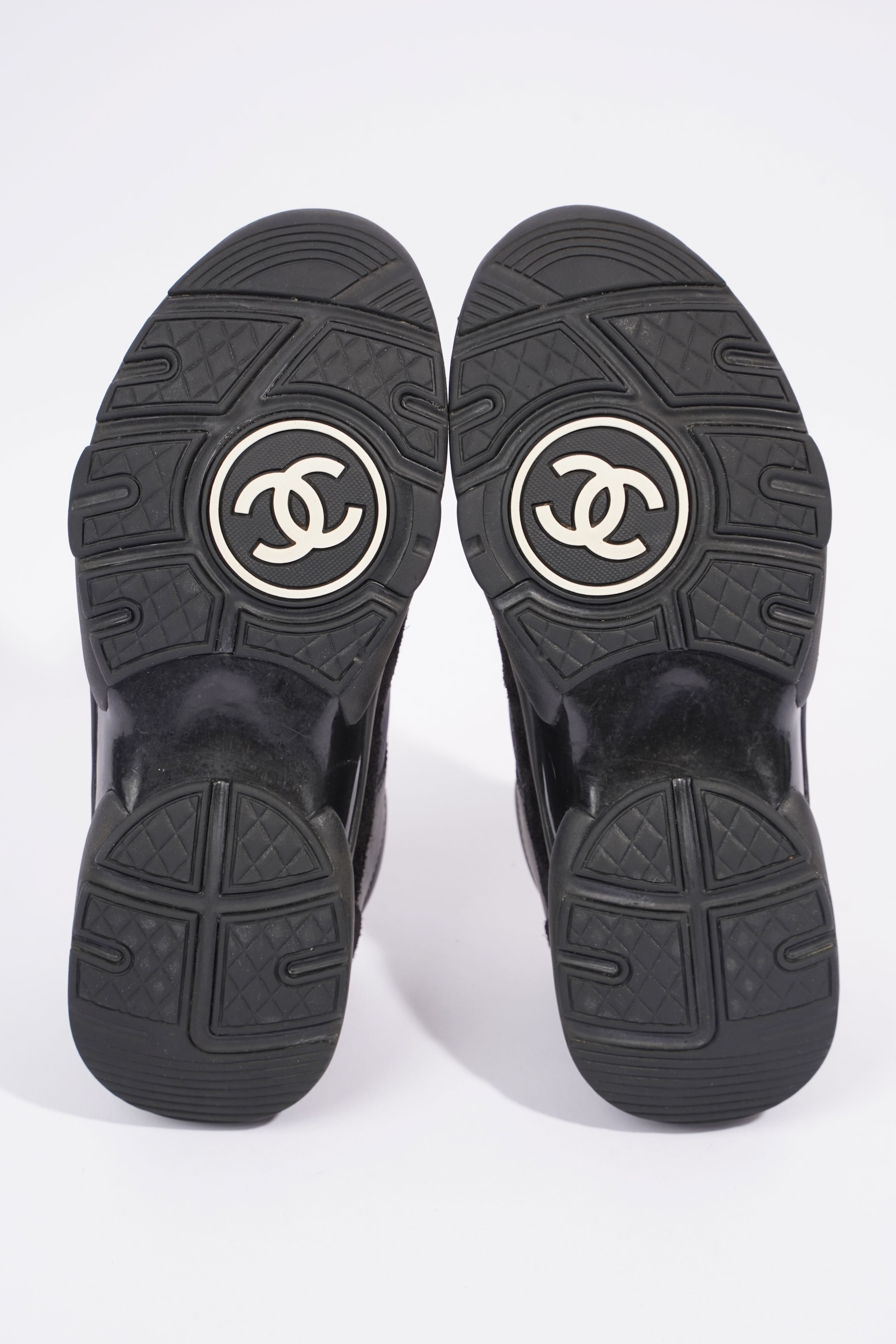 Chanel CC Runner Black Suede EU 36 UK 3