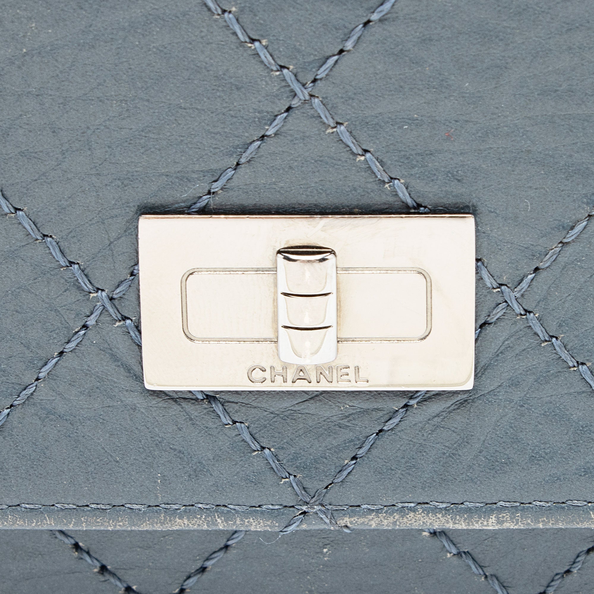 Chanel Aged Calfskin 2.55 Reissue Wallet On Chain Bag (SHF-SBAN8G)