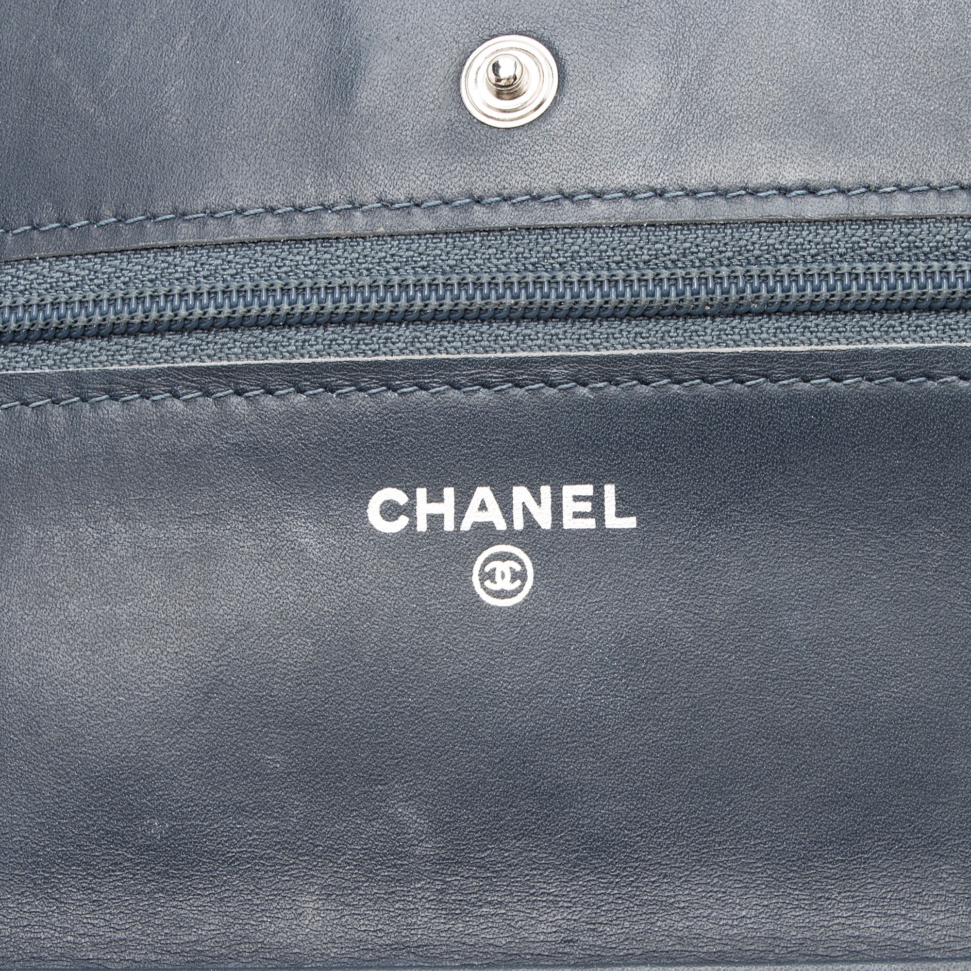 Chanel Aged Calfskin 2.55 Reissue Wallet On Chain Bag (SHF-SBAN8G)