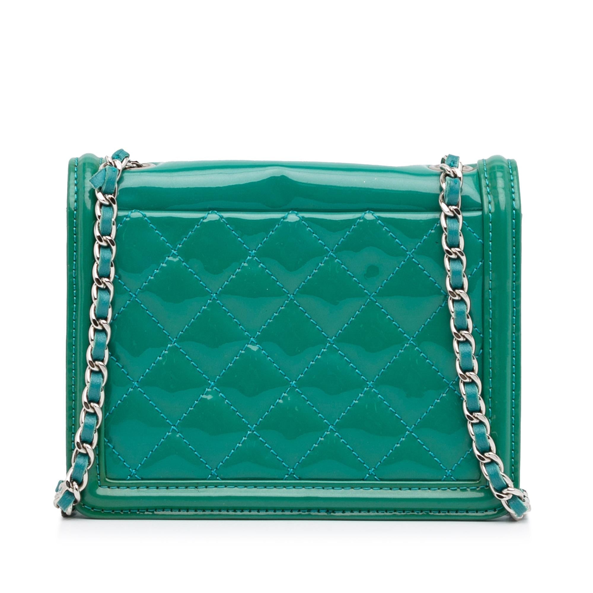 Chanel Boy Brick Flap Bag (SHG-iEV4QS)
