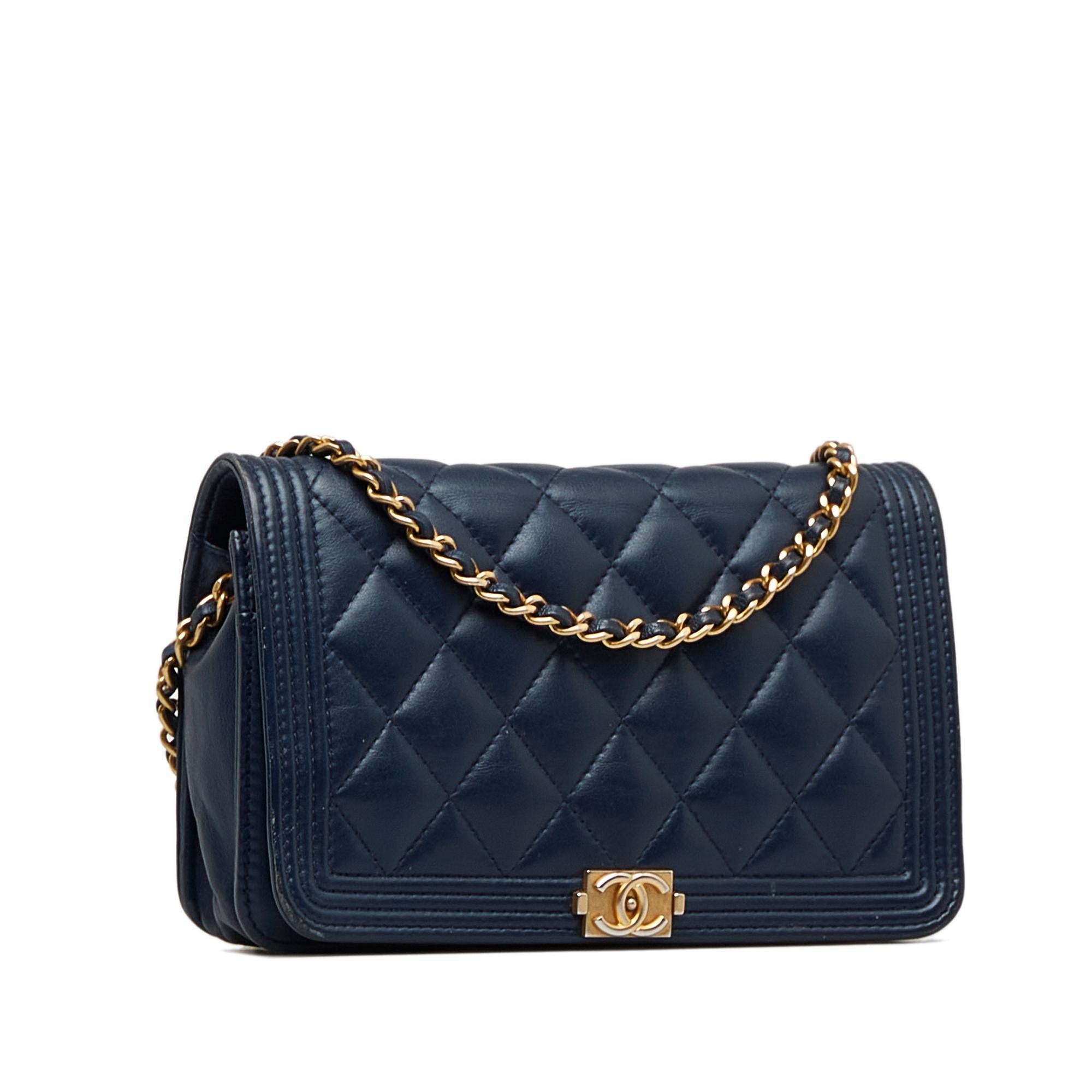 Chanel Boy Wallet On Chain (SHG-NN7aMv)