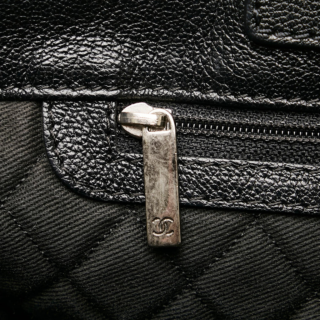 Chanel CC Perforated Tote (SHG-36030)