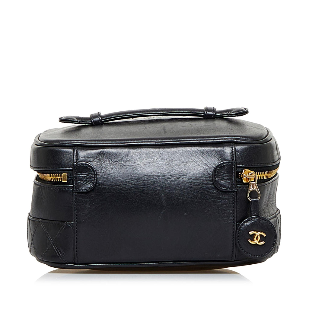 Chanel CC Vanity Bag (SHG-9lJ1hJ)