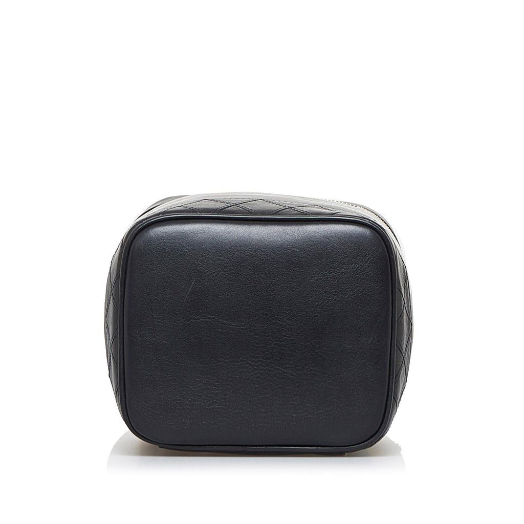 Chanel CC Vanity Bag (SHG-uMnXe2)