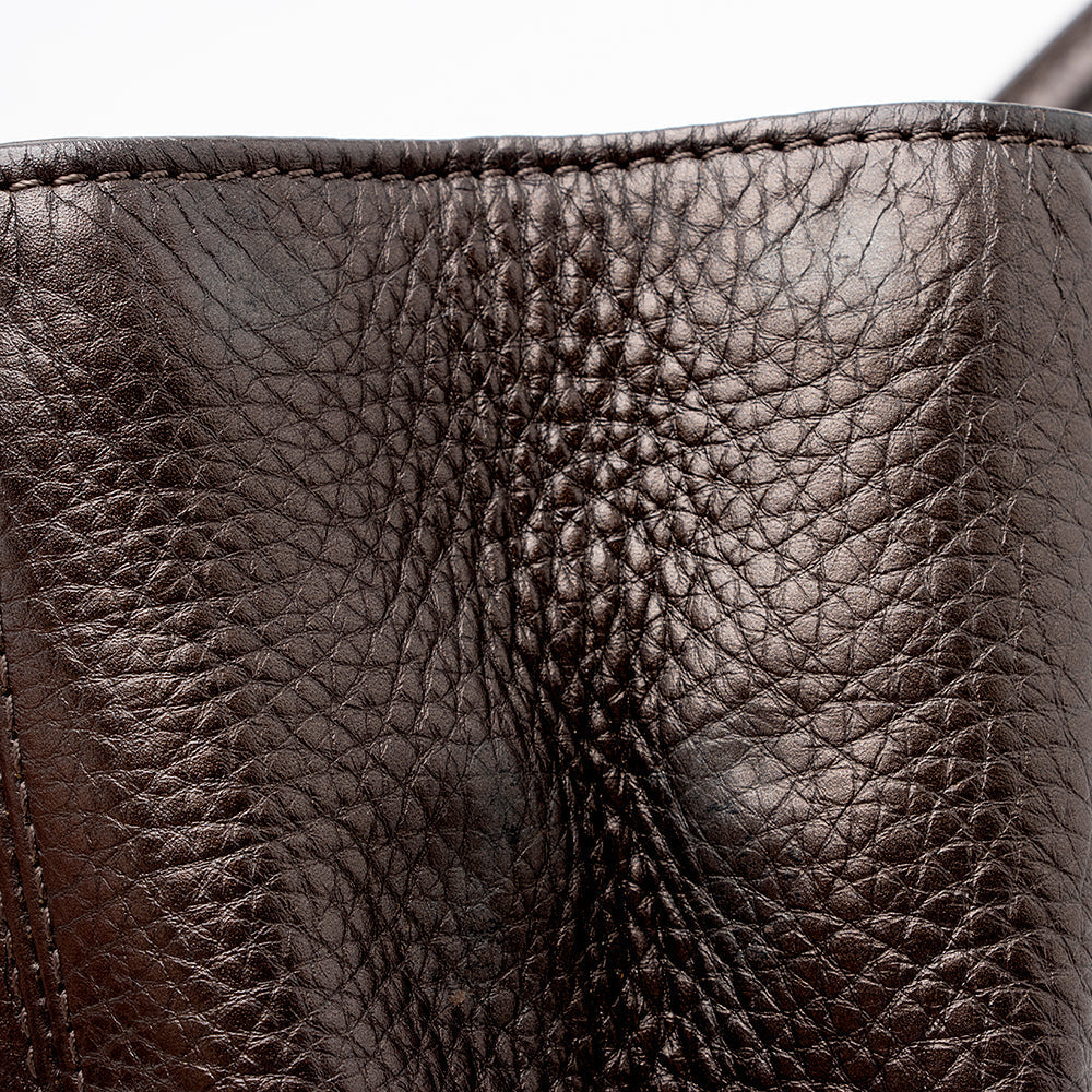 Chanel Caviar Leather Cerf Classic Executive Small Tote (SHF-15194)