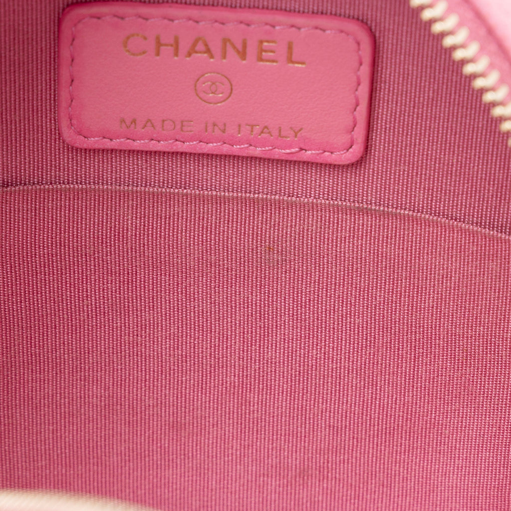Chanel Caviar Leather Crystal CC Round Clutch with Chain (SHF-FU2AgY)