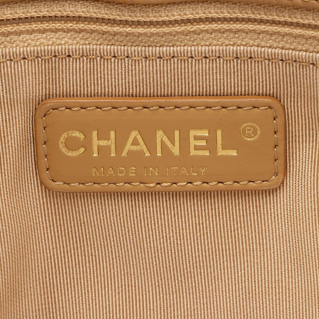 Chanel Caviar Leather Grand Shopping Tote (SHF-bjusbT)