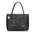 Chanel Caviar Medallion Tote (SHG-35918)