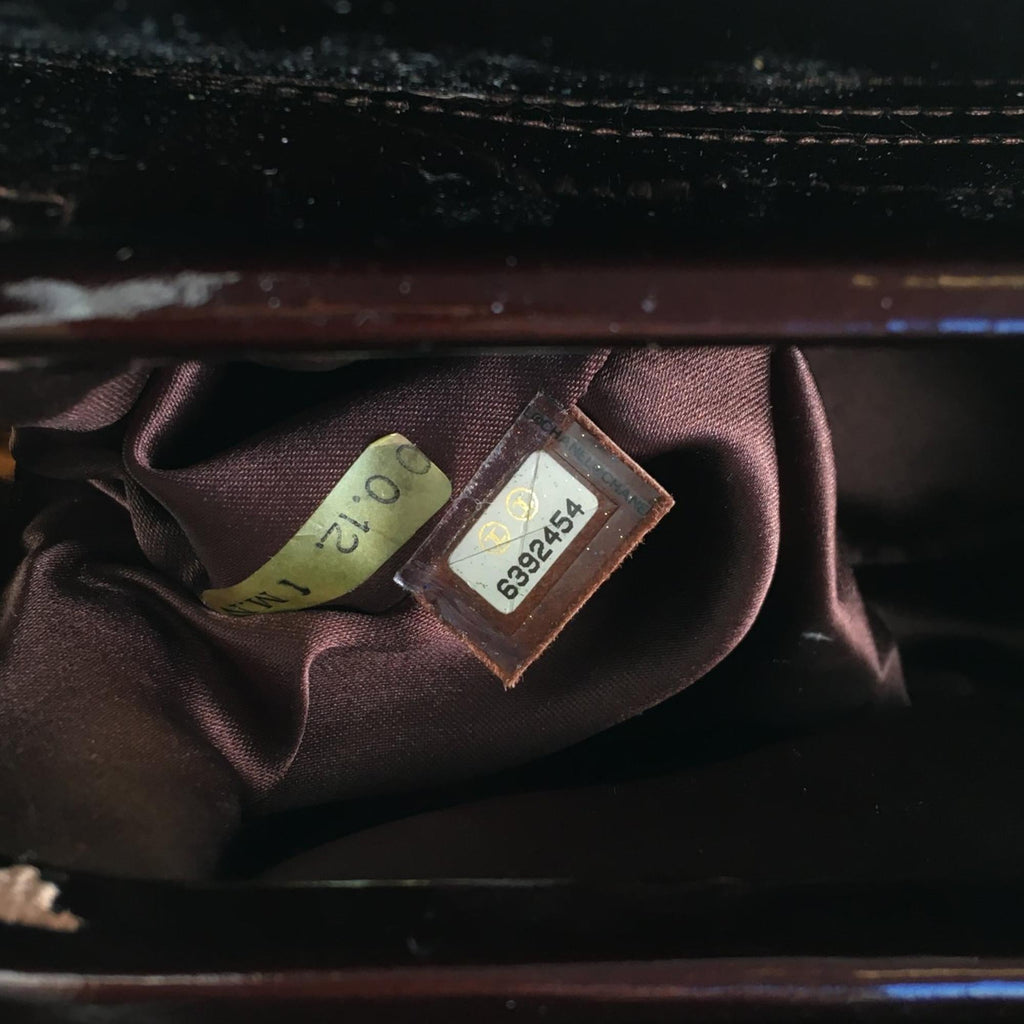 Chanel Chocolate Bar Patent Shoulder Bag (SHG-Fp3vtQ)