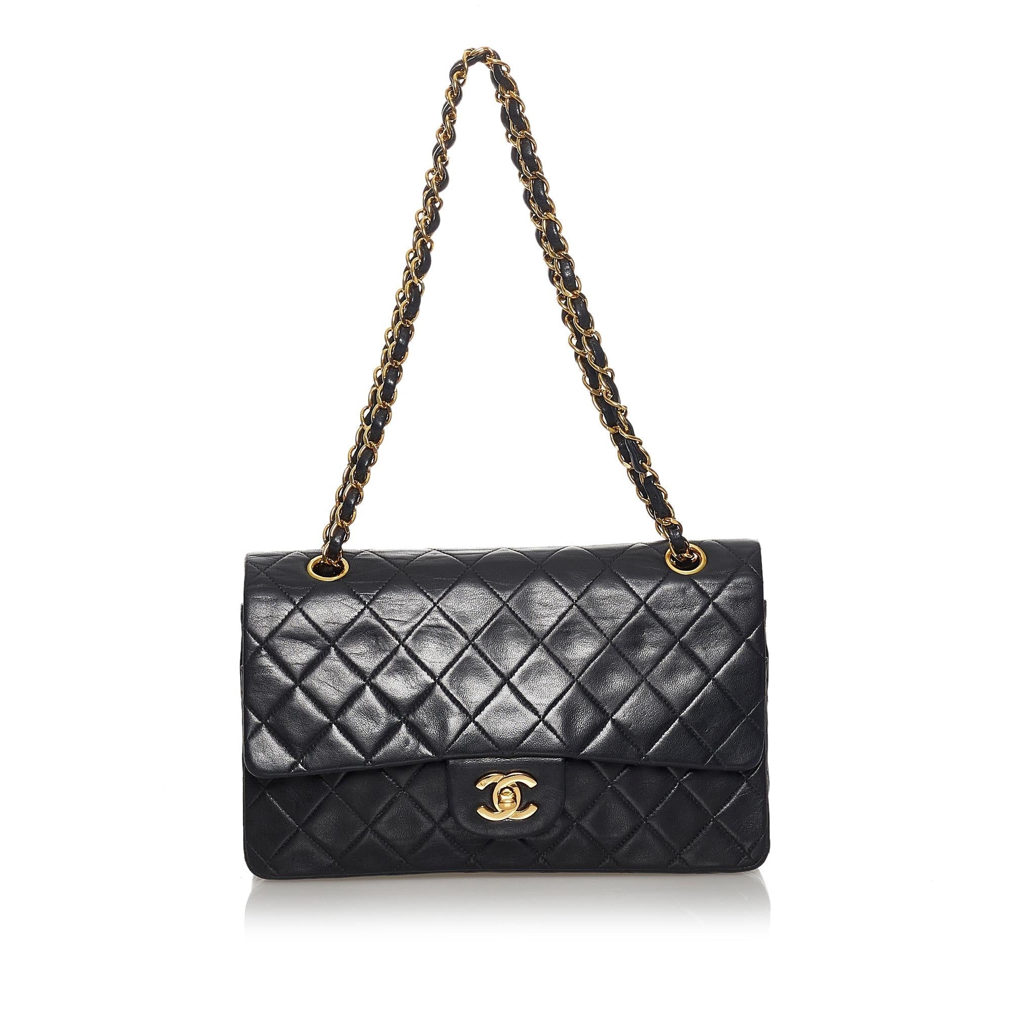Chanel Classic Lambskin Leather Double Flap Bag (SHG-31282)