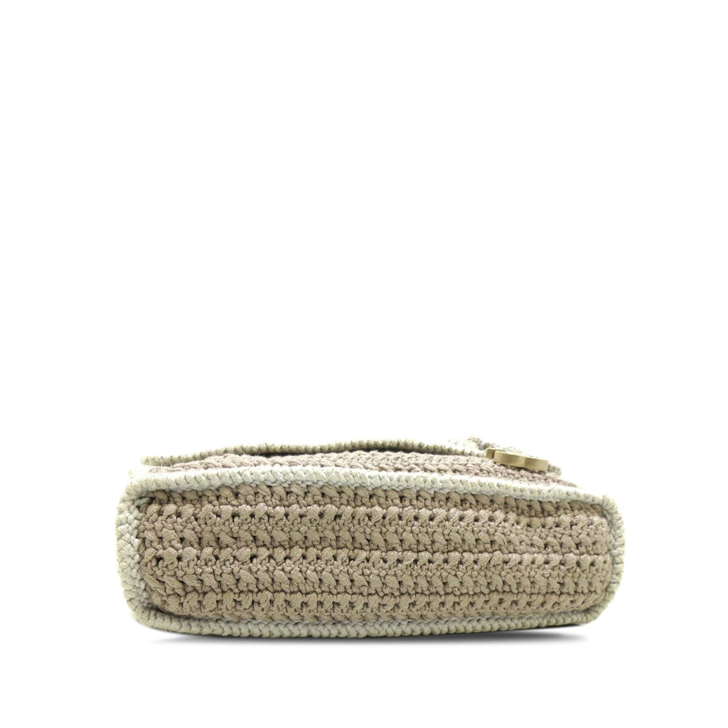 Chanel Crochet Camellia Flap (SHG-zv45xL)