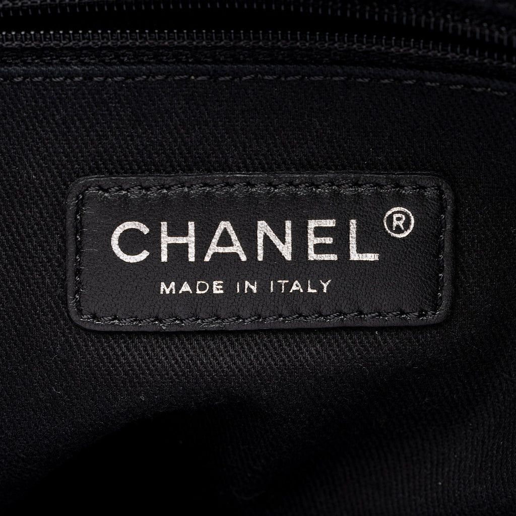 Chanel Denim Deauville Small Tote (SHF-TNnz1R)