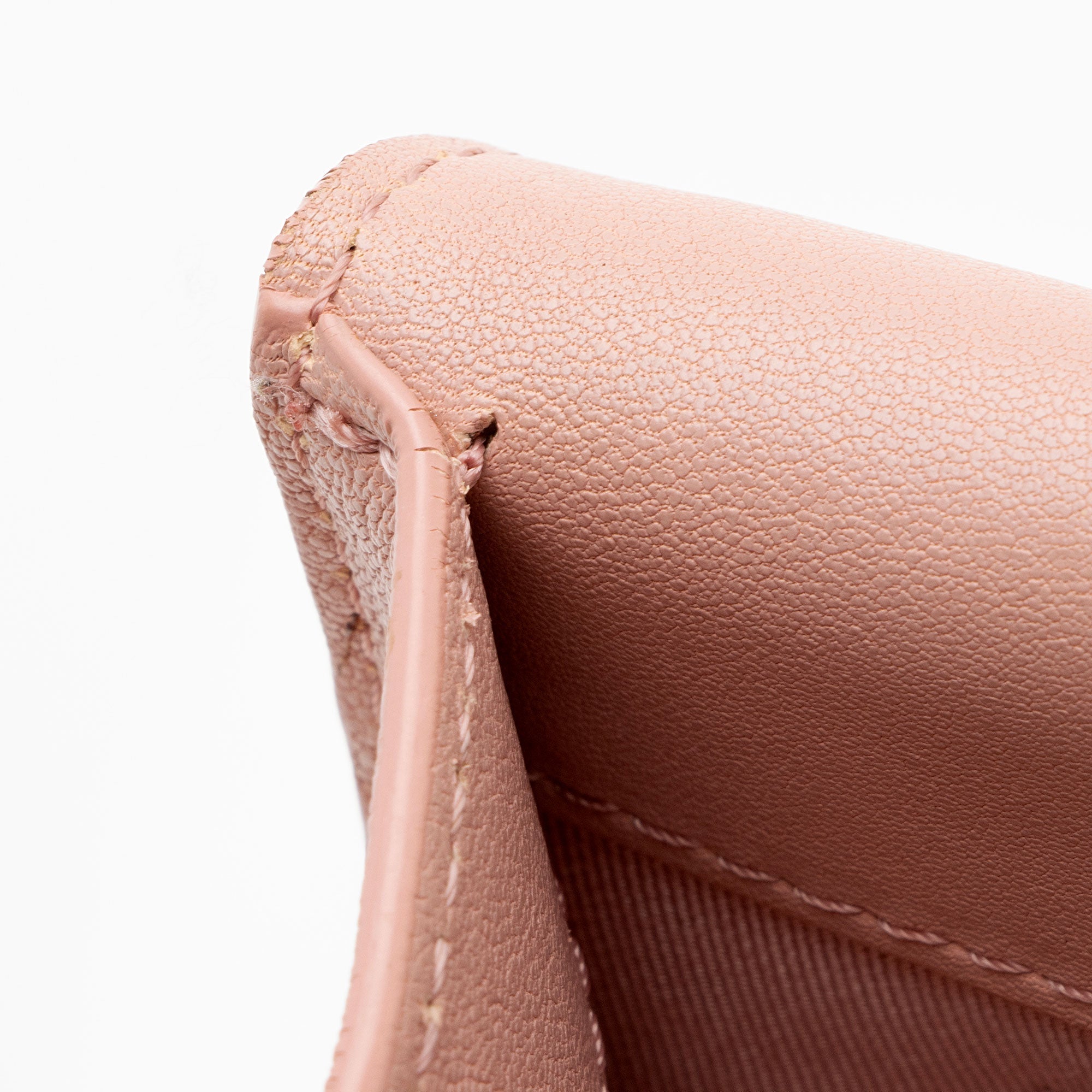 Chanel Goatskin CC Box Flap Bag (SHF-3UcdU5)