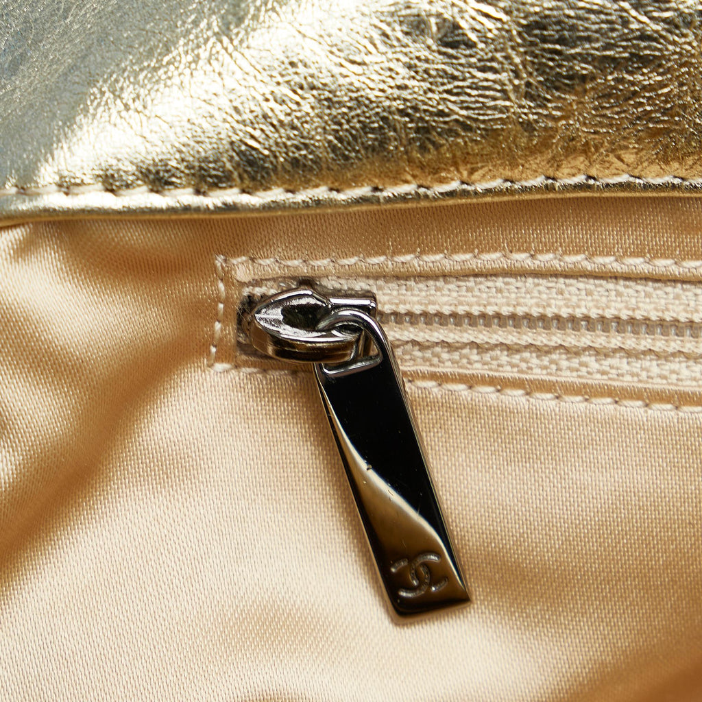 Chanel Hollywood Accordion Shoulder Bag (SHG-uatt1Z)
