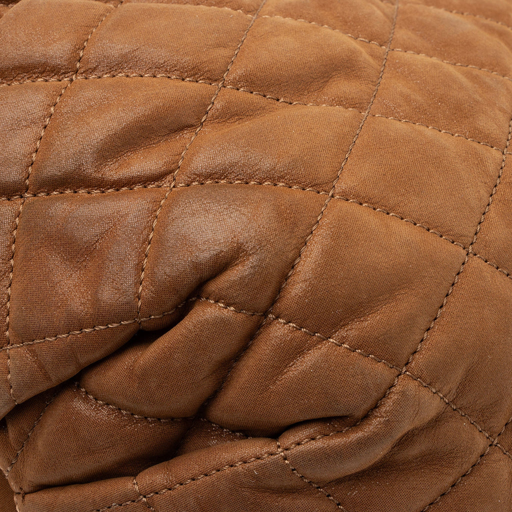 Chanel Iridescent Calfskin In the Mix Bowler Small Tote (SHF-otOqlH)