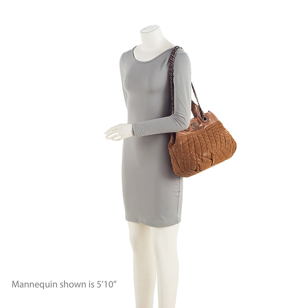 Chanel Iridescent Calfskin In the Mix Bowler Small Tote (SHF-otOqlH)