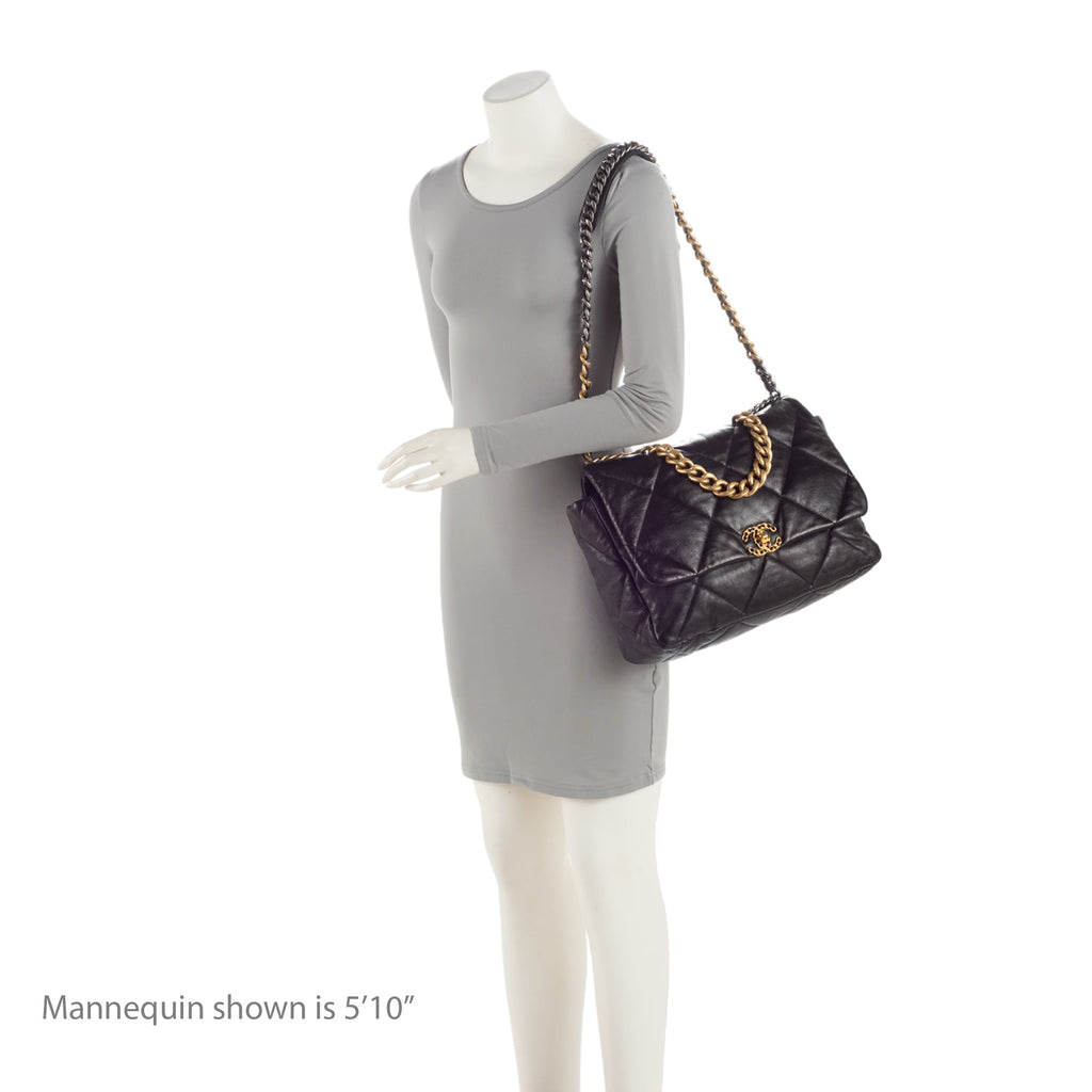 Chanel Lambskin 19 Maxi Flap Shoulder Bag (SHF-uWRj8f)