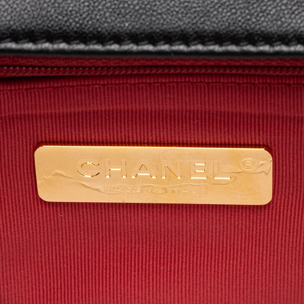 Chanel Lambskin 19 Medium Flap Shoulder Bag (SHF-boGp4i)